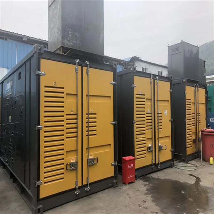 修文温度变化对不同类型欠压保护装置的可靠性影响有何差异？