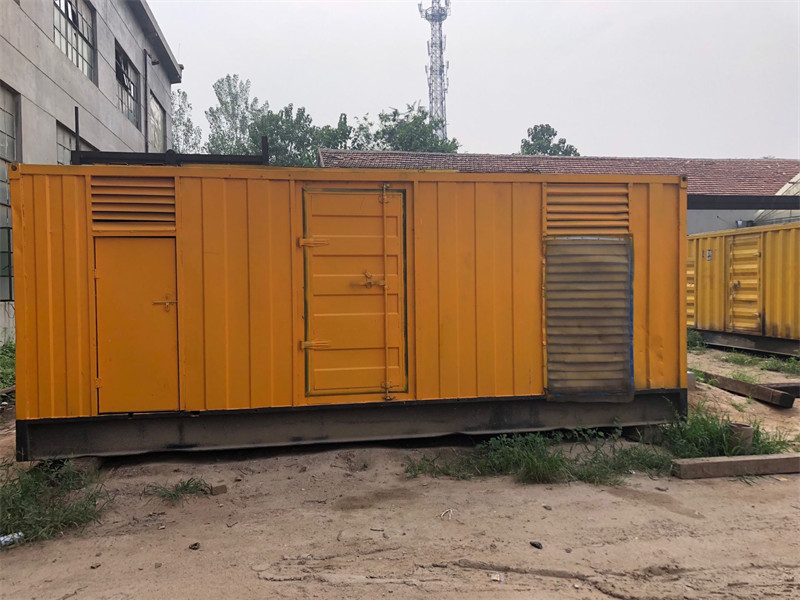 修文发电机出租进行负载测试时，电瓶电量不足的具体判断标准是什么？